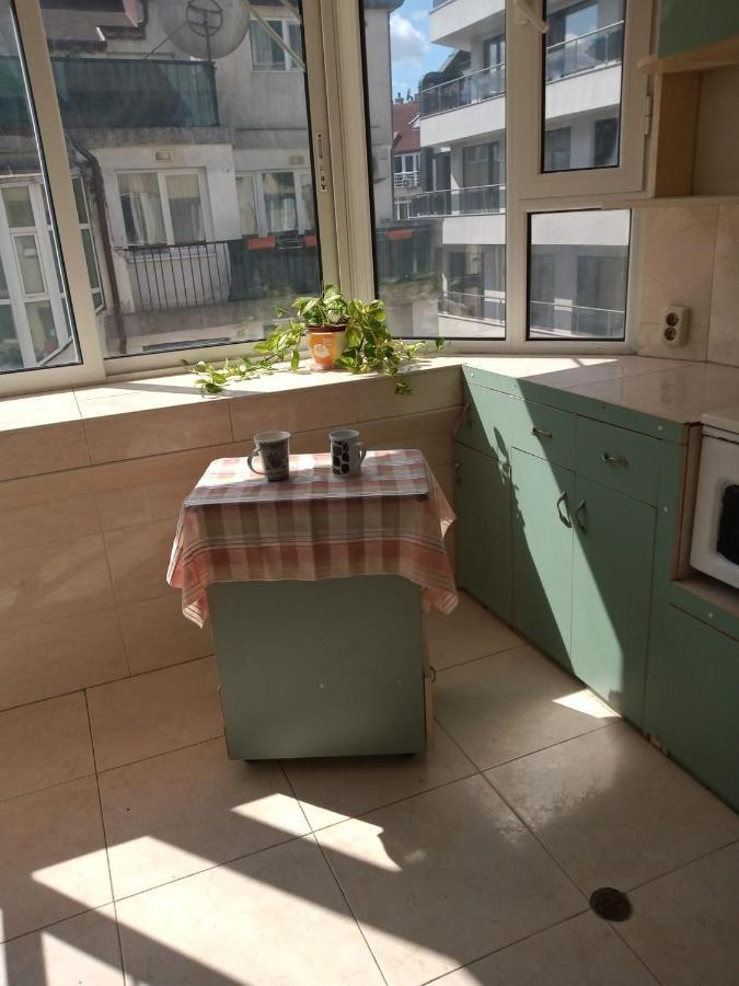 Spacious beautiful apartment - prime location Varna Exterior foto